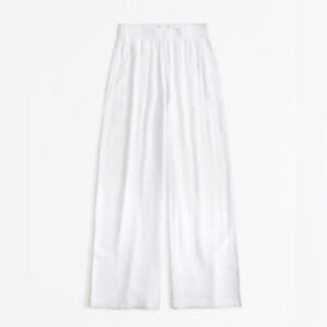 Abercrombie & Fitch White Crinkled Lightweight Pants